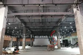 边吃边听！音乐美食广场正在……图片