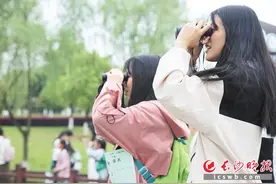 双语新闻｜观鸟胜地：松雅湖的新标签图片