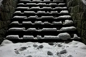 预警继续！山东这里雪下得最大，有景区暂停开放，多条高速入口临时封闭图片