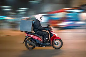 京东外卖狂奔 30 天：疯狂地推、迷茫商家和该死的电商系统图片