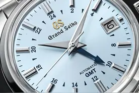 仅需4万，把蓝天戴在腕间是什么感觉？图片