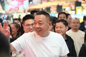 推广理念，调改“友商”，布局线上，“人畜无害”的胖东来要走出河南了？图片