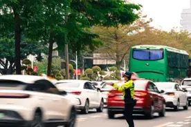 广交会周二开幕，展馆周边路段实施交通管制！详细指引公布图片