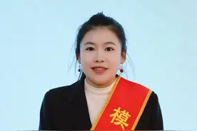 咸阳市育才田家炳中学教师风采展——记“以德立身，以爱育心”的模范班主任杨静图片