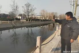 “见死不救，良心过不去”聊城硬汉两次跳入河中救起落水俩男童图片