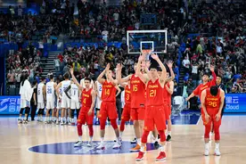 时代结束！姚明在任期间 中国男篮两届亚运会夺得一金一铜图片