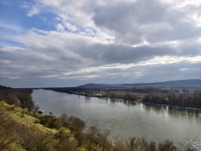 斯洛伐克布拉迪斯拉发州：四面相绘地域美，历史人文满溢魅力