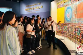 澳门师生参观“藏族文化百科全书”了解藏文化图片
