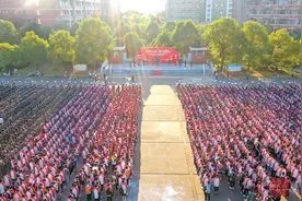 开学一堂课 点亮一颗心图片