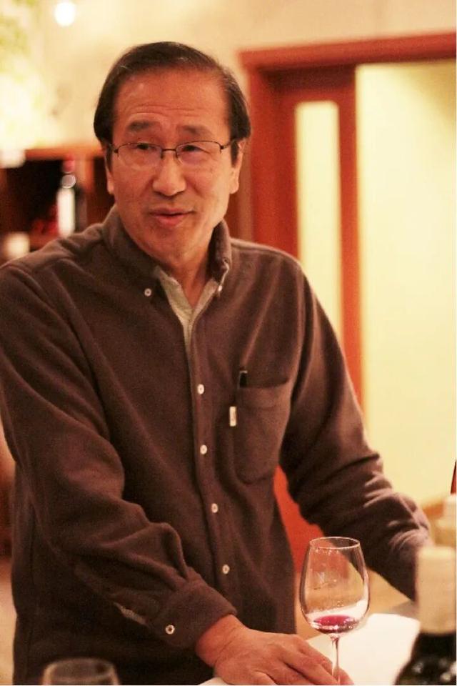 老板布置的杂活被他干成了诺贝尔奖