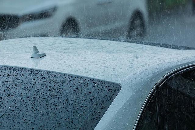 暴雨！特大暴雪！局地降温10℃以上！较强冷空气即将来袭，这些地方注意→