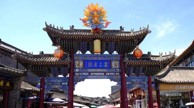 假期去哪玩？这本《呼和浩特旅行玩法指南》请查收！