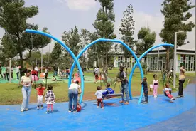 专家：警惕过长屏幕时间损害儿童健康图片