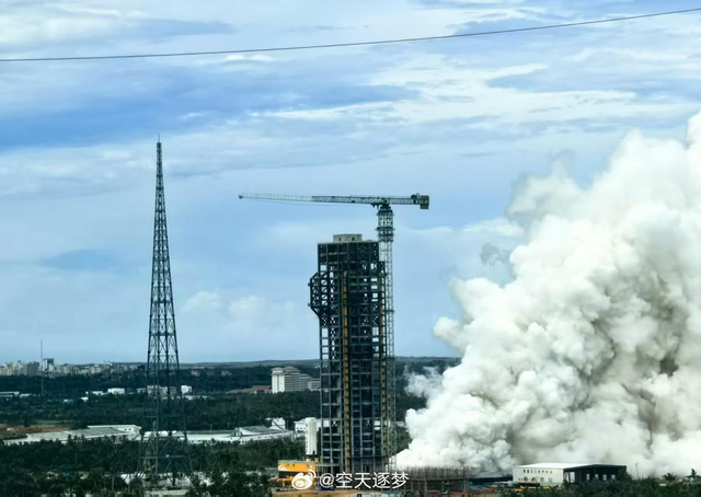 流纹岩：长征十号首次静态点火试验成功，这意味着什么？
