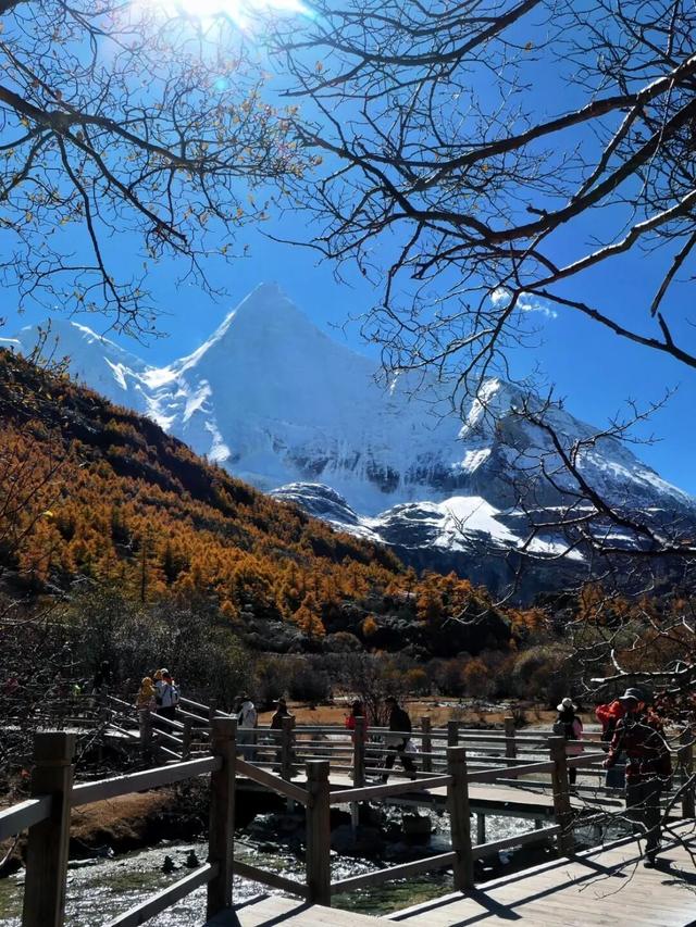 甘孜雪后的浓颜，是这里给的!