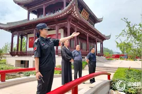 盐湖区鼎鑫华府小区秩序员李明月 义务讲解红色文化暖人心图片