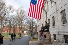 美政府恢复数百名留学生合法身份，法律专家警告负面影响图片