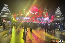 我们的节日·春节丨火树银花 花灯璀璨 荆州方特民俗盛宴年味浓图片