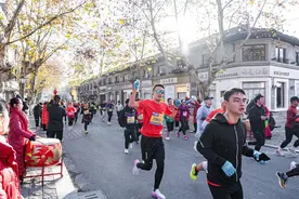 2024浙江马拉松赛季昨天收官，“浙”里的马拉松从年头忙到年尾，今年有什么不同？图片