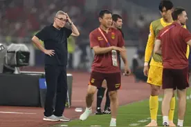 快评丨“苏超”爆火的当下，国足再次无缘世界杯更让人唏嘘图片
