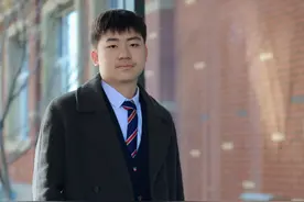 青岛故事｜00后职校生的逆袭！大学创业开公司，“虚拟数字人”年营收过千万图片