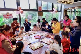 台企爱心妈妈驿站：暖冬聚爱 巾帼相伴图片