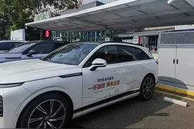 告别充电焦虑？华为“一秒一公里”液冷超充加速投建，“补能”黑科技未来7年或迎爆发增长图片