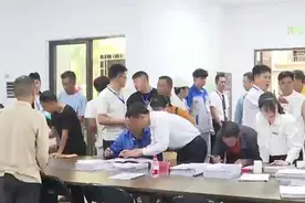 海南东方：迈进门槛叩开“心门” 喜圆群众“新居梦”图片