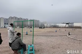 从“兴趣”到“持证”，报名人数激增！揭秘青岛无人机“考证热”图片