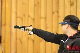 亚运湘军|破纪录！株洲伢子刘杨攀射落湖南第5金图片