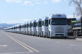 一八六团抢抓发展机遇 发挥区位优势图片