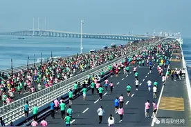 高清大图 | 2023青岛海上马拉松精彩瞬间图片