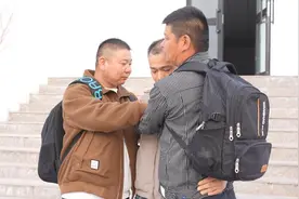 跨越千里的寻亲路 失散15年兄弟终团圆图片
