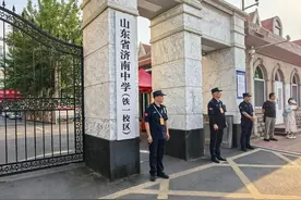 直击济南高考现场丨济南中学（铁一校区）考点，考生7点20分已经开始进场图片