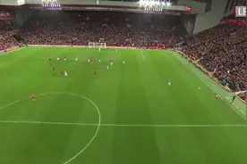 锦鲤显灵🤪奥里吉门前捡漏头球绝杀埃弗顿图片