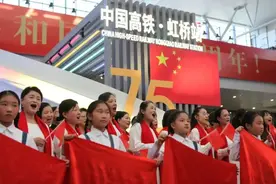迎国庆快闪！共同感受国庆氛围图片
