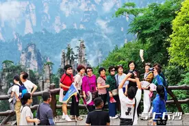 韩剧热播带红张家界元素，张家界国家森林公园向韩国剧组发出春游请柬图片