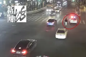 好气！沪一小伙吵架临场没发挥好，真·气晕了……图片