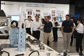 大模型落地提速，制造业迎数智化升级关键力量图片