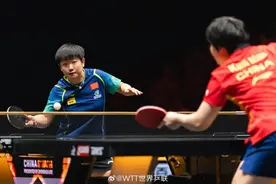 孙颖莎挺进16强！赛中多次被狂热粉丝闪光灯干扰，“希望球迷注意礼仪”图片