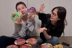 白象为“多半”道歉后，我们实测了10款泡面图片