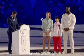 巴黎奥运闭幕，孙颖莎代表亚洲登台，中国队40金并列第一！图片