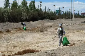 450公里，16万件垃圾……青藏高原上的胡歌们把“天路”擦靓图片