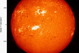 图说丨大地磁暴什么来头？太阳：不好意思，我想打个“喷嚏”图片