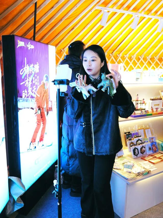 第二十一届冰雪那达慕开幕！呼和浩特文旅体验空间全是人从众！