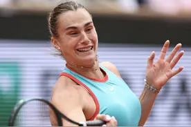 （体育） 网球——法网女单决赛：萨巴伦卡对阵高芙图片