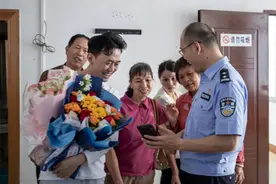 520见证：32年寻亲路，终圆跨越时空的团圆梦图片