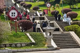 注意！3月26日至6月13日，寥廓公园北门片区进行封闭施工，通行指引→图片