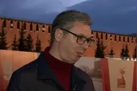 武契奇到了图片