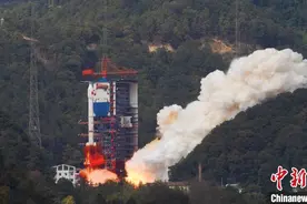 长三乙火箭二十八载百次飞：圆梦高轨 服务海内外图片